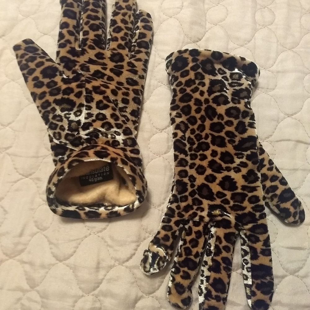 Gloves